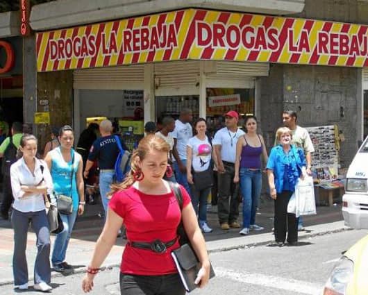 Se cree que los locales se usaron para lavado de activos. Foto: Drogas La Rebaja