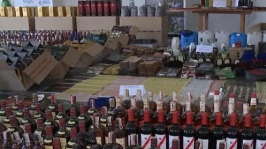 Subirían la edad de venta de licores.