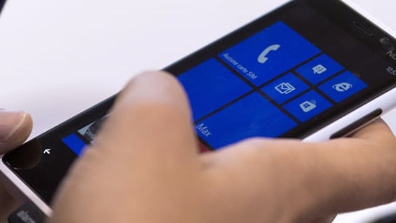 Algunas veces, los delincuentes llaman o envían mensajes al azar intentado atrapar a incautos.