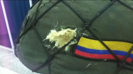 El casco del uniformado.