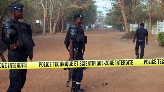 El ataque fue perpetrado con cohetes. Foto: AFP.