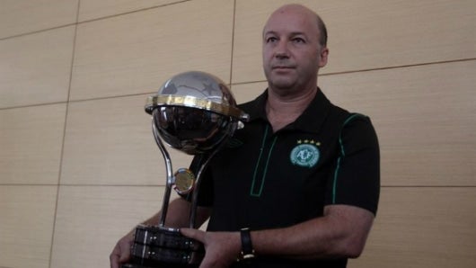 El director jurídico del equipo de fútbol Chapecoense, Marcelo Zolet. Foto: EFE.