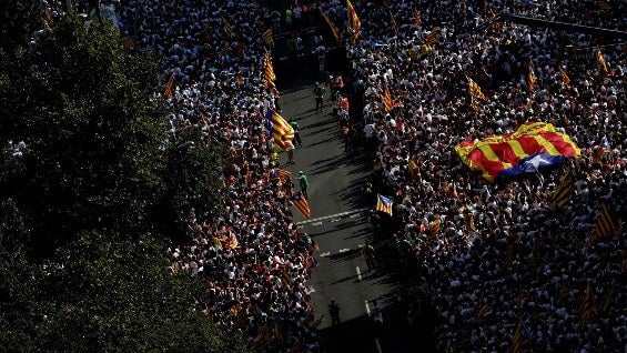 Cientos de miles de personas se manifestaron en Barcelona por la ...