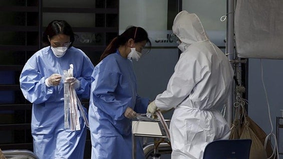 No hay vacuna contra el coronavirus MERS ni existe un tratamiento, según los datos de la OMS, que estima que la tasa de mortalidad es del 35%. Foto: EFE.