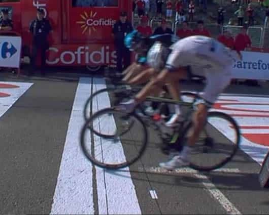 El Photo Finsh dio como ganador al francés Warren Barguil. Foto: Oficial