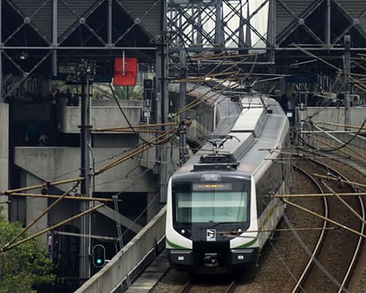 El tramo cerrado se encuentra ubicado entre las estaciones La Estrella y Envigado. Foto: AFP.