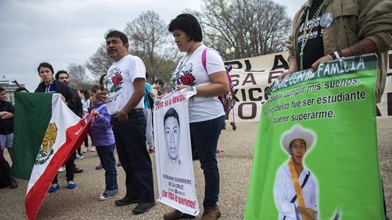 Detienen a presunto implicado en desaparición de los 43 estudiantes ...