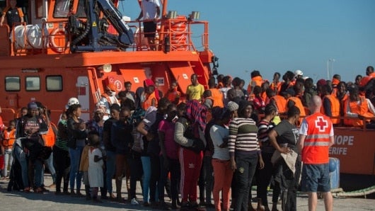 Más de 10.000 inmigrantes y refugiados llegaron en octubre a España. Foto: AFP