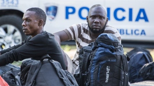 Cada día llegan decenas de inmigrantes al Chocó buscando pasar a Panamá. AFP