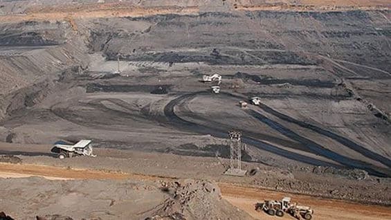 Los trabajadores fallecidos, identificados como Deiner Noguera y Jhon Jairo Mendoza, se encontraban haciendo reparaciones de soldadura. Foto: AFP.