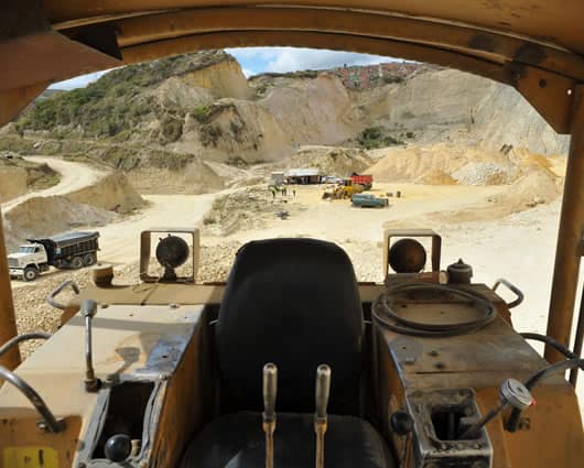 Las conversaciones entre los mineros artesanales y el Gobierno se estancaron el pasado jueves. Foto: AFP.