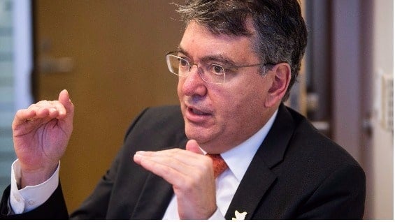 Crece la polémica por empresas que aparecen en los "papeles del paraíso"