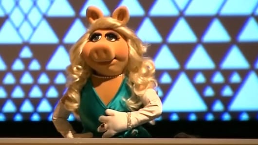 Este personaje recibió el premio en reconocimiento a 40 años en el activismo en favor de las mujeres en el mundo.
