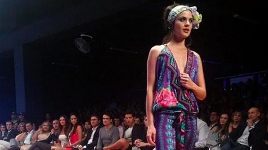 El show musical estuvo a cargo de la cantante Adriana Lucía.