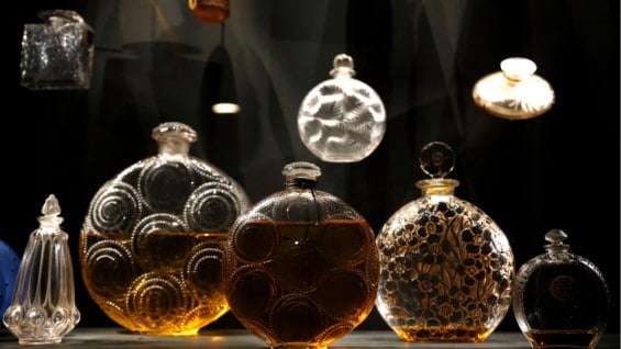 Perfumes del siglo XIX. Foto: AFP