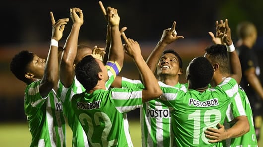 Bocanegra marcó el gol de la victoria. Foto: AFP