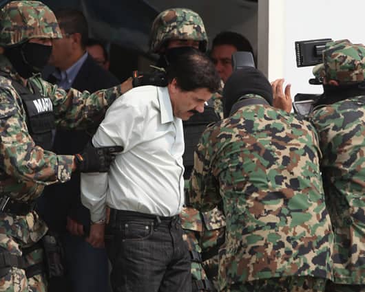 Autoridades prohibieron reproducir las canciones de 'El Chapo' en estaciones de radio. Foto: EFE