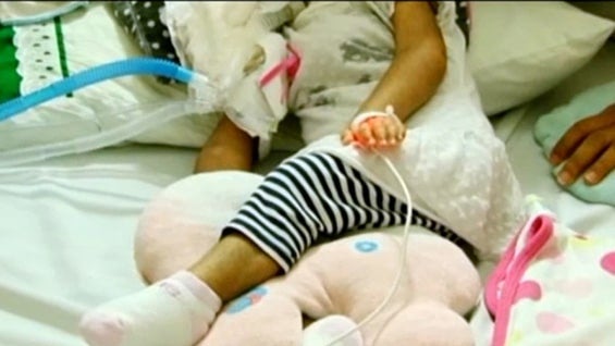 La niña está bajo custodia del Bienestar Familiar.