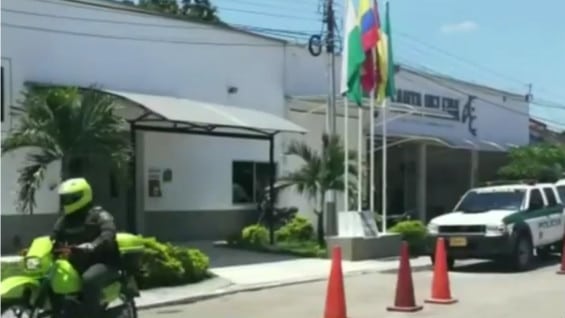 Una vigilia en honor a la pequeña Sara se realizó en Armero Guayabal. Foto: NoticiasRCN