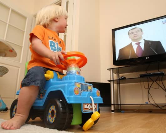 De 1990 a 2011 se duplicaron los accidentes caídas de televisores. Foto: AFP