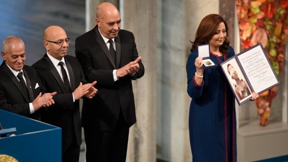 Ganadores del Premio Nobel de la Paz 2015, miembros del Cuarteto para el diálogo nacional en Túnez. Foto: AFP.