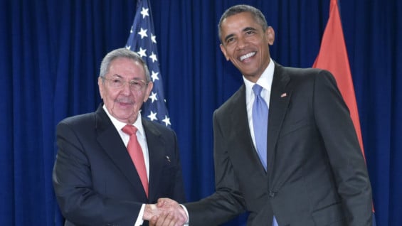 Obama y Castro durante una reunión bilateral en septiembre de 2015. AFP