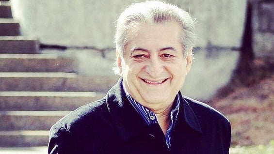 Jorge Oñate ha logrado 25 discos de oro, 7 discos de platino y 6 doble platino.