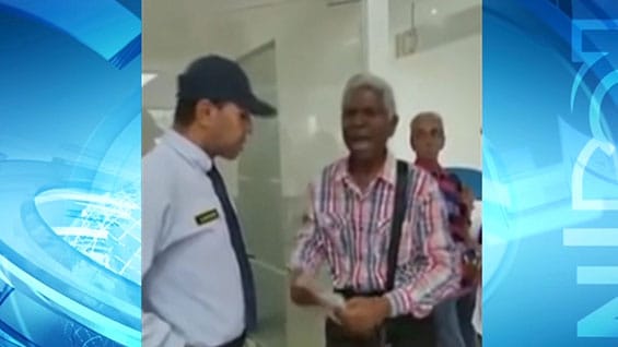 El video de un paciente que sufre de cáncer y pide a gritos sus medicamentos en la sede de una EPS en Pereira se divulgo por redes sociales, evidenciando los problemas en la prestación de los servicios de salud. Foto Noticias RCN