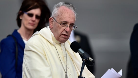 Papa Francisco en su primer discurso en Ecuador. Foto: AFP.