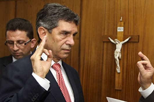 El alcalde encargado, Rafael Pardo, se reunió con la mayoría del gabinete distrital. Foto: AFP