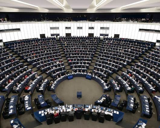 Sólo falta el visto bueno del pleno de la Eurocámara. Foto: AFP