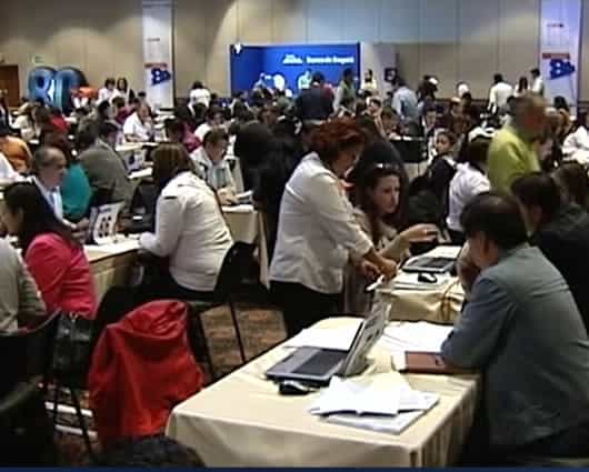 Los retrasos son producto del caos en la página web de la Dian. Foto: Noticias RCN