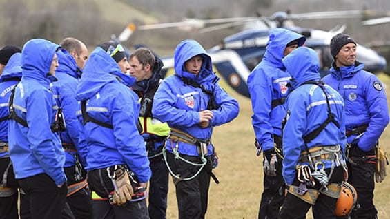 Una treintena de gendarmes y un pelotón de alta montaña tienen previsto llegar con la primera luz del miércoles a esta zona. Foto: AFP