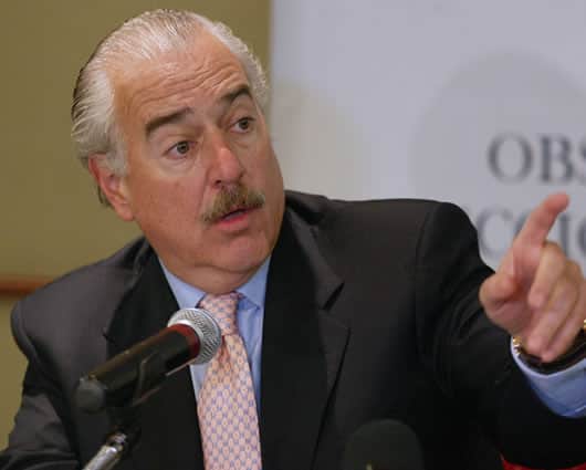 Las revelaciones de Pastrana quedaron en su libro 'Memorias olvidadas'.