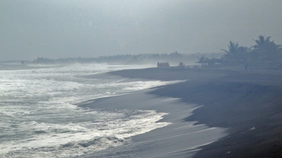 Las autoridades mexicanas están en máxima alerta ante la llegada del huracán. Foto: AFP.