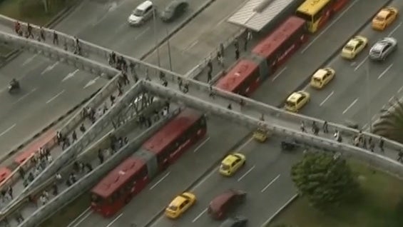 Las movilizaciones son seguidas por la Policía.