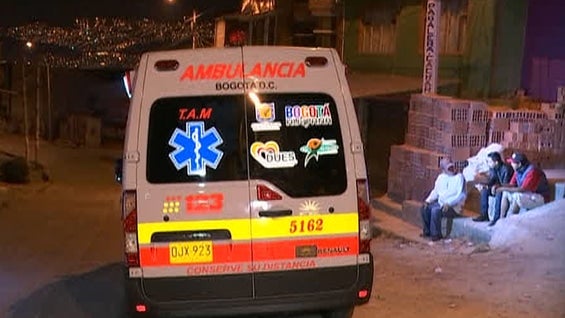 La menor falleció en la ambulancia.
