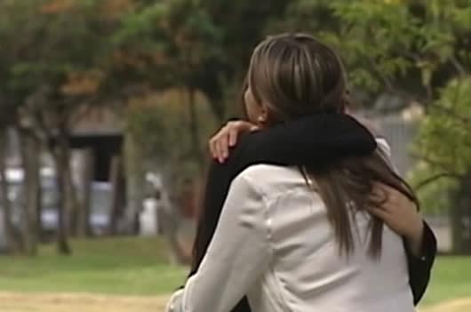 El perdon no implica olvidar la ofensa sino dejar de sentir dolor y rencor por ésta.