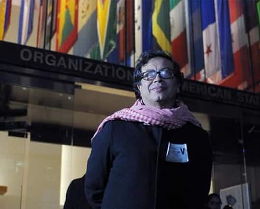 Gustavo Petro a la salida de la CIDH. Foto: EFE