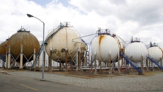 La producción en junio tuvo una leve disminución con respecto al mes de mayo. Foto: AFP.