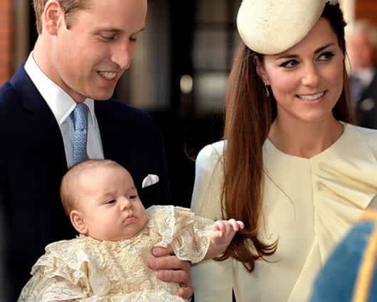 El bautizo fue oficiado por el arzobispo de Canterbury, Justin Welby. Foto: AFP