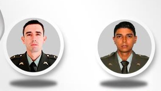 Subteniente Jorge Eliecer Alzate Patiño y patrullero Óscar Iván Córdoba Ramírez. Foto: oficial.