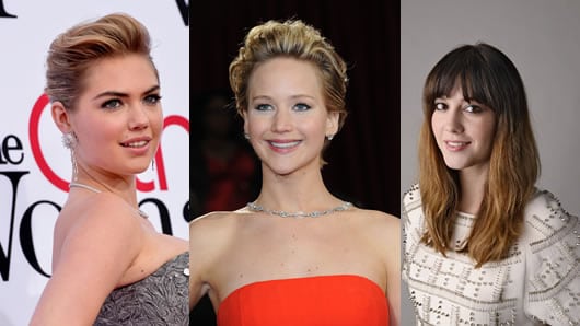 Kate Upton, Jennifer Lawrence y Mary Elizabeth Winstead. Foto: AFP