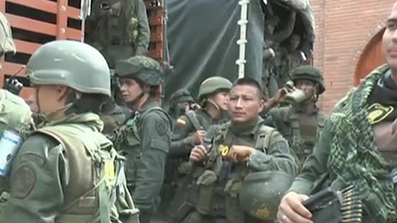 Los policías fueron trasladados a Argelia. Foto: Noticias RCN.