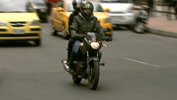 Medidas como el pico y placa, el día sin carro y no llevar parrillero podrían eliminarse.