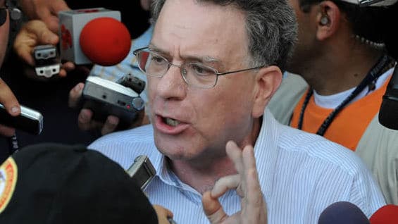 El excomisionado de Paz Luis Carlos Restrepo. Foto: AFP.