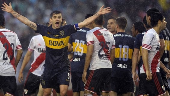 En los procedimientos fueron incautados libros contables de cada sede deportiva. AFP