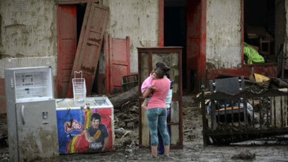 Las casas antiguas que aún estén en pie serán demolidas. Foto: AFP.