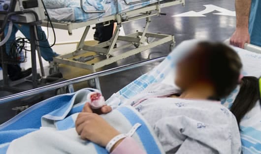 La mujer sufrió quemaduras en el 24% de su cuerpo.