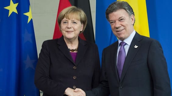 Santos agradeció el apoyo expresado por Merkel. Foto: AFP.